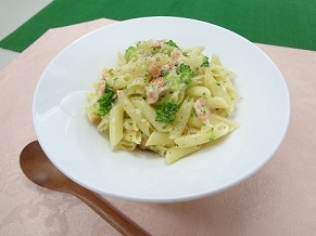 sake_burokkori_cream_penne